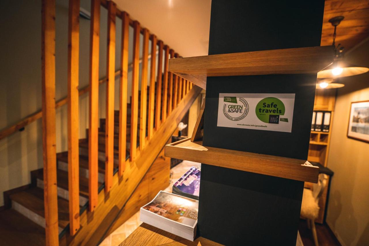 Hotel Zamorc Škofja Loka エクステリア 写真